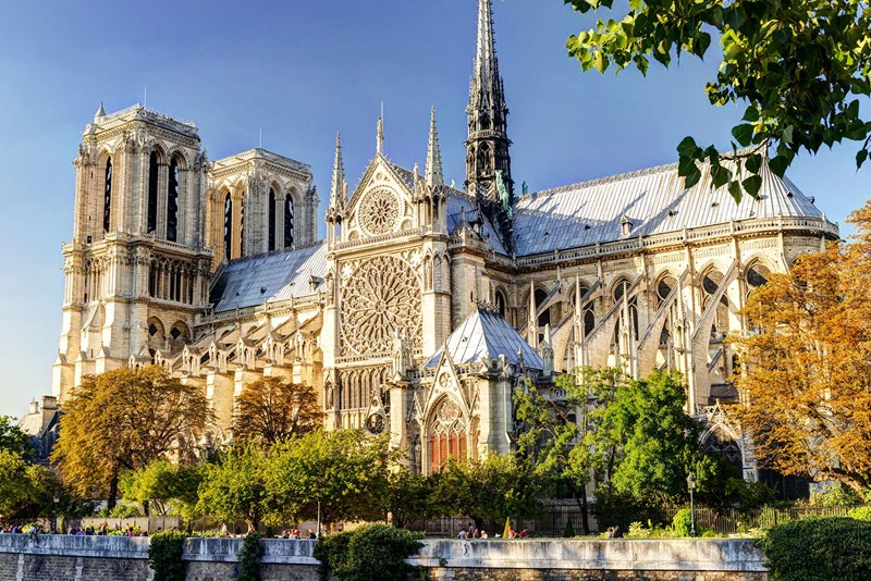 Khám phá Paris không tốn 1 xu!