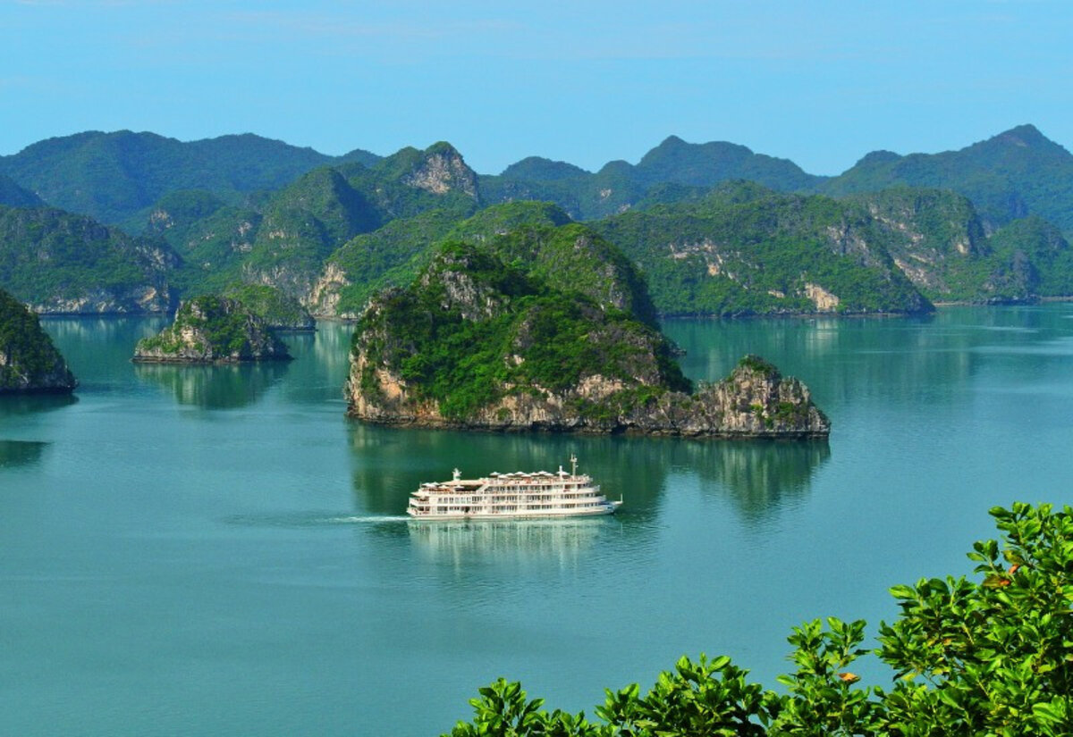 HÀ NỘI - DU THUYỀN ÂU CƠ HẠNG SANG VỊNH HẠ LONG