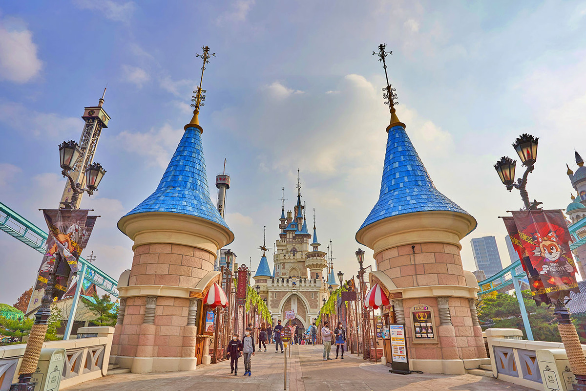 HÀ NỘI – SEOUL – NAMI – LOTTE WORLD – THƯ VIỆN STARFIELD – TRƯỢT TUYẾT ELYSIAN – PAINTER SHOW